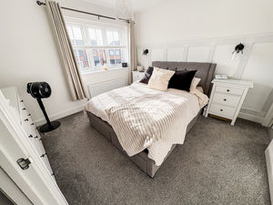 Photo 12- click for photo gallery